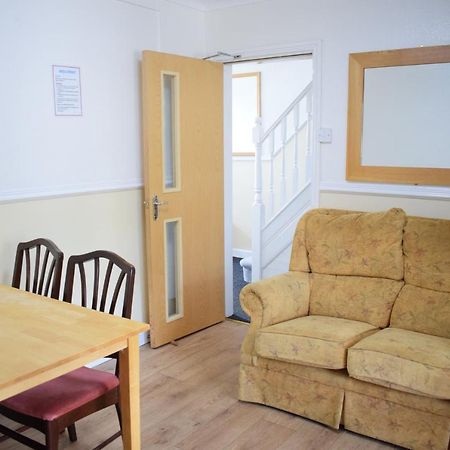 House Stay In Bangor North Wales מראה חיצוני תמונה