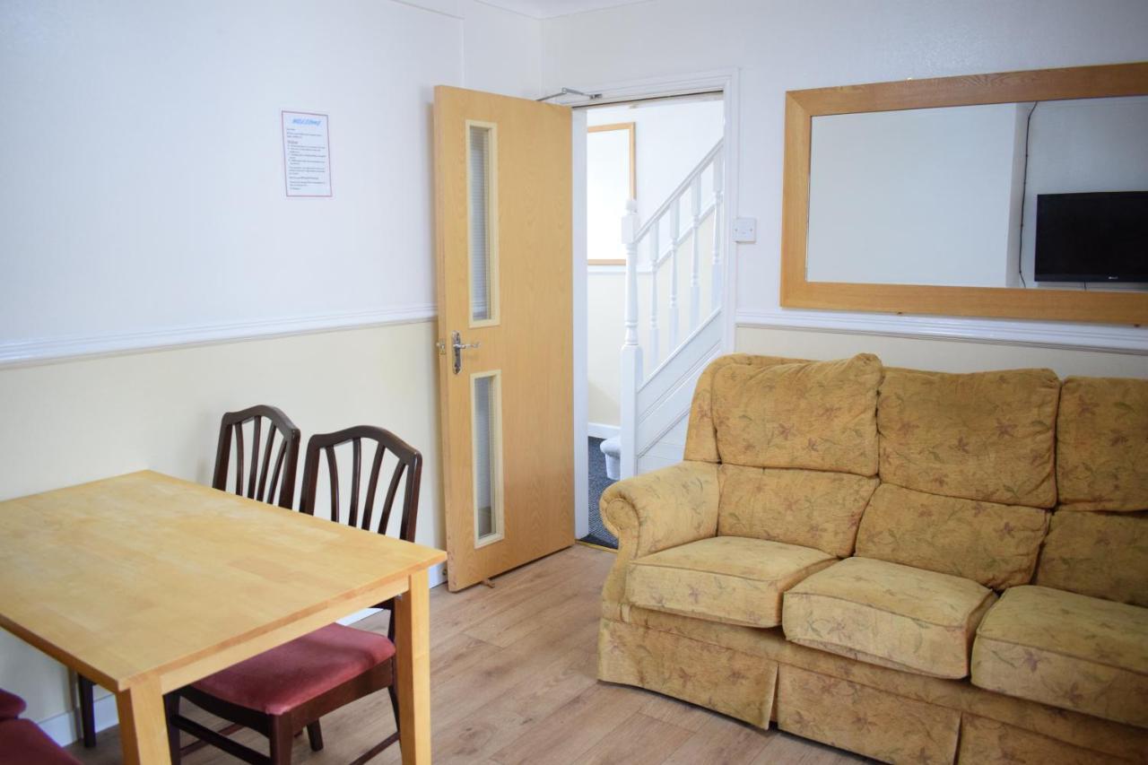 House Stay In Bangor North Wales מראה חיצוני תמונה