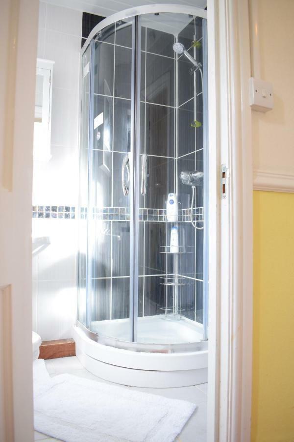 House Stay In Bangor North Wales מראה חיצוני תמונה